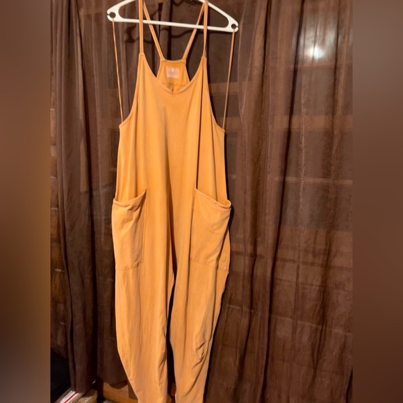 FP Movement Hot Shot Onesie in Toasted Coconut Size Small *IR* - Picture 4 of 8